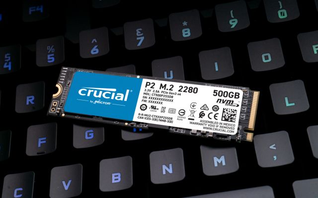 【未開封・新品】Crucial NVMe M.2 SSD 1TB P2PC/タブレット